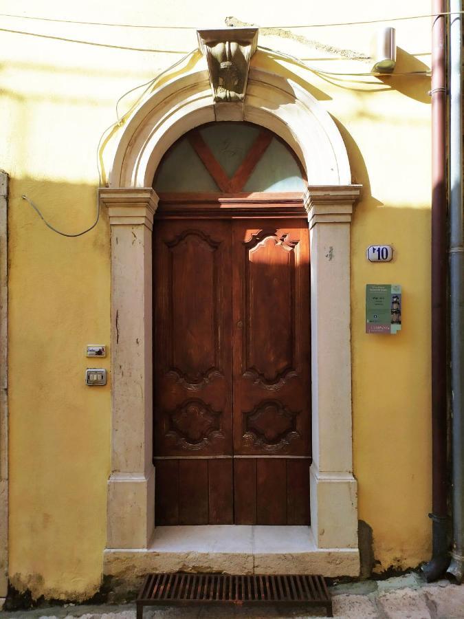 Stanze Don Gesualdo Alloggio Turistico Taurasi Buitenkant foto